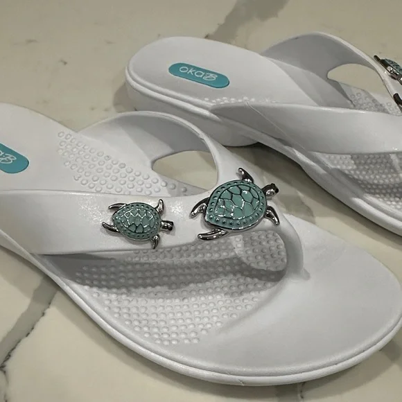 OKA b. White Sandals with Turtle Embellishments - Picture 2 of 12
